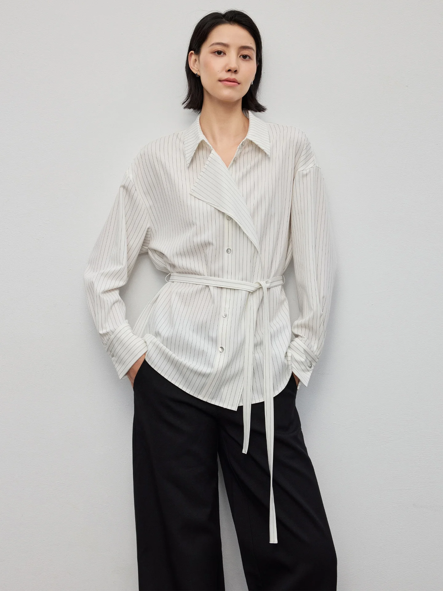 JANEON Свободная женская рубашка с длинным рукавом и поясом, в полоску, для повседневной носки, осенний сезон, удобная, дышащая, из полиэстера
JANEON Свободная женская рубашка с длинным рукавом и поясом, в полоску, для повседневной носки, осенний сезон, удобная, дышащая, из полиэстера