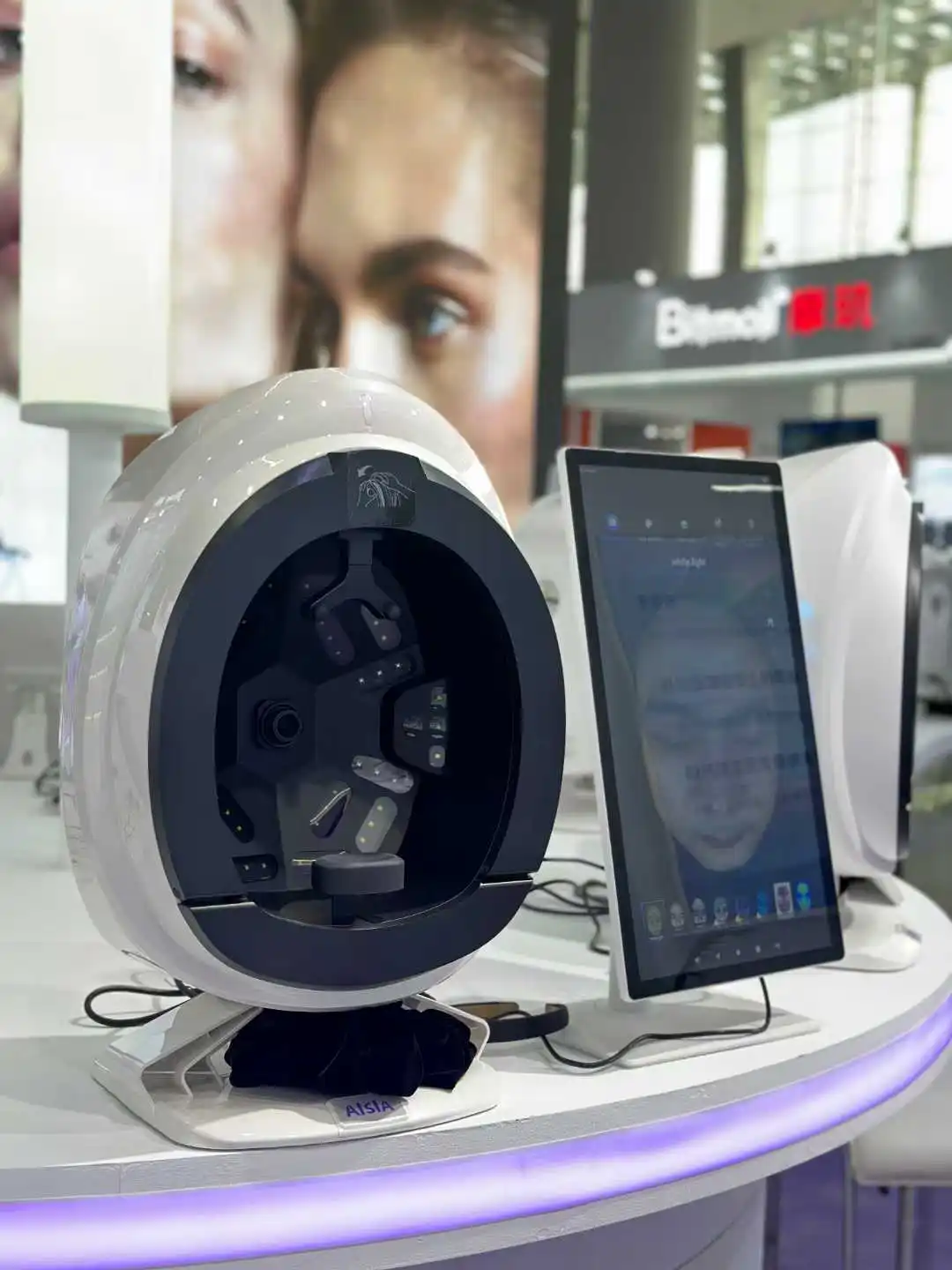 AISA Q1 3D AI-сканер для анализа кожи 15,6 дюйма, анализатор состояния кожи лица, сертифицированный CE, для сканирования лица, косметологический аппарат, обновляемый
AISA Q1 3D AI-сканер для анализа кожи 15,6 дюйма, анализатор состояния кожи лица, сертифицированный CE, для сканирования лица, косметологический аппарат, обновляемый