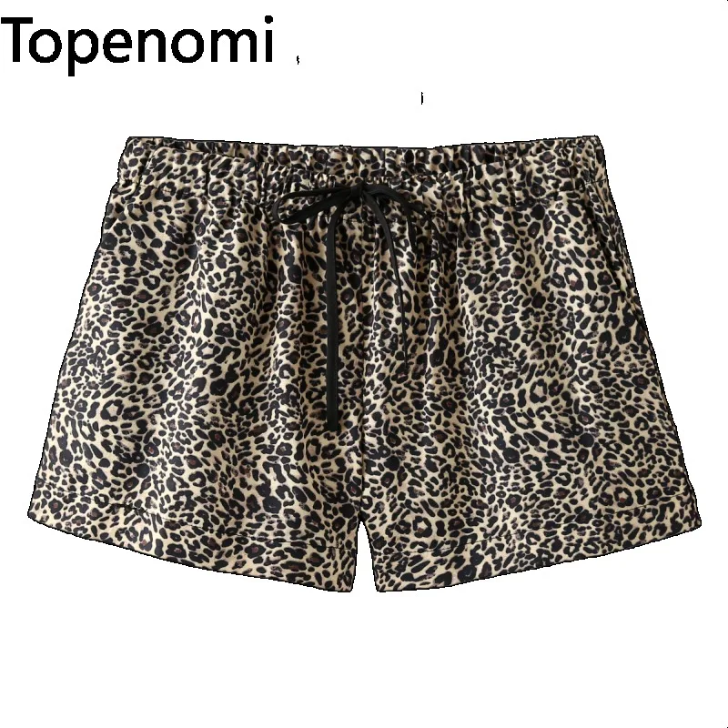 Topenomi Leopard Print Shorts Women American Fashion High Waist Lace Up Straight Short Pants Vintage All Match Streetwear Summer
Topenomi Leopard Print Shorts Women American Fashion High Waist Lace Up Straight Short Pants Vintage All Match Streetwear Summer