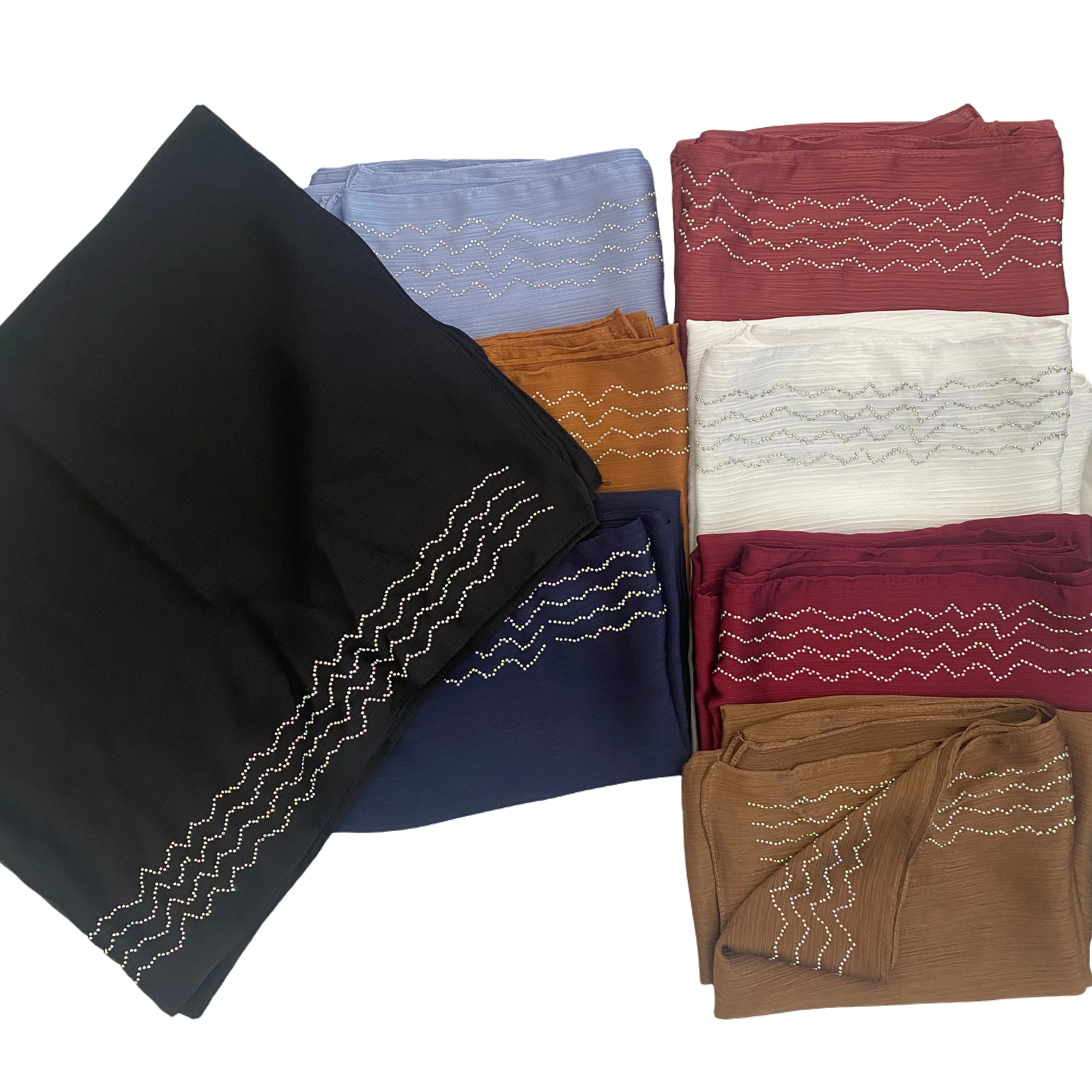 Beautiful Stone Headwear Crepe Islamic Headscarves Crinkle Satin Women Scarf Rhinestone Muslim Shawl Sparking Diamond Hijab
Beautiful Stone Headwear Crepe Islamic Headscarves Crinkle Satin Women Scarf Rhinestone Muslim Shawl Sparking Diamond Hijab