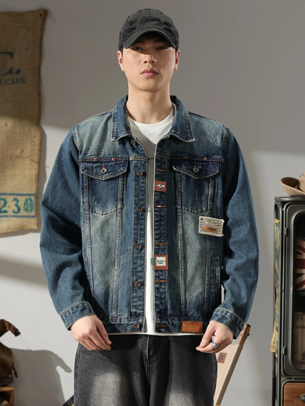 Spring Vintage Embroidered Loose Casual Men's Denim Jaet American Sle Workwear Top High End Waed Boys' Outerwear
Spring Vintage Embroidered Loose Casual Men's Denim Jaet American Sle Workwear Top High End Waed Boys' Outerwear
