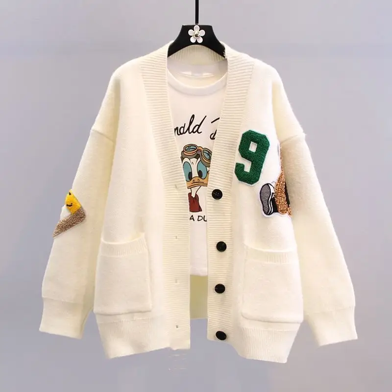 Knitted Cardigan Women's Autumn and Winter Loose Lazy Style Korean Version V-neck Solid Color Sweater Women's Clothing
Knitted Cardigan Women's Autumn and Winter Loose Lazy Style Korean Version V-neck Solid Color Sweater Women's Clothing