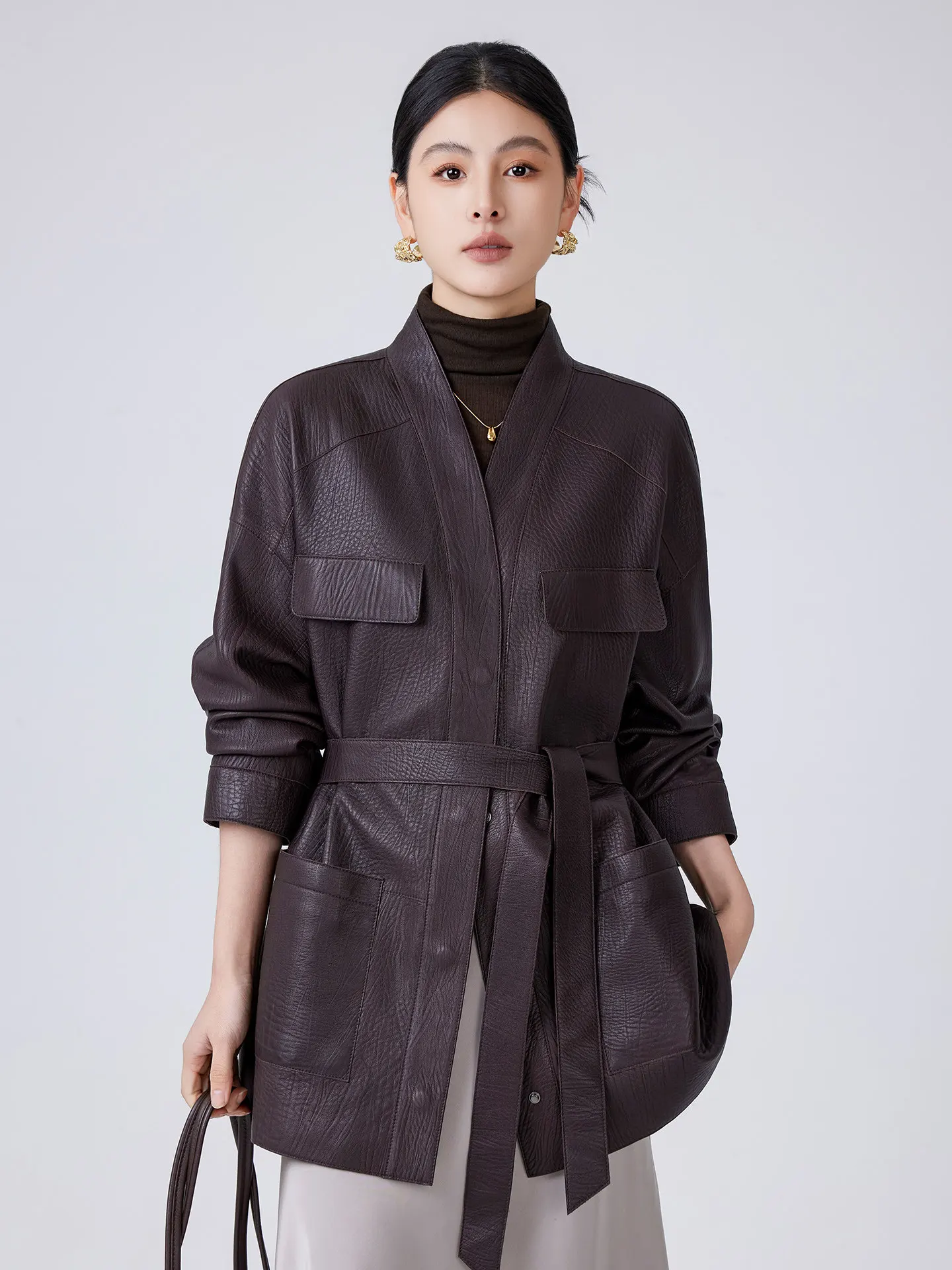 Mid-length Genuine Leather Windbreaker Jackets for Women Simple V-neck Loose Soft Bubble Real Sheepskin Leather Coat with Belt
Mid-length Genuine Leather Windbreaker Jackets for Women Simple V-neck Loose Soft Bubble Real Sheepskin Leather Coat with Belt
