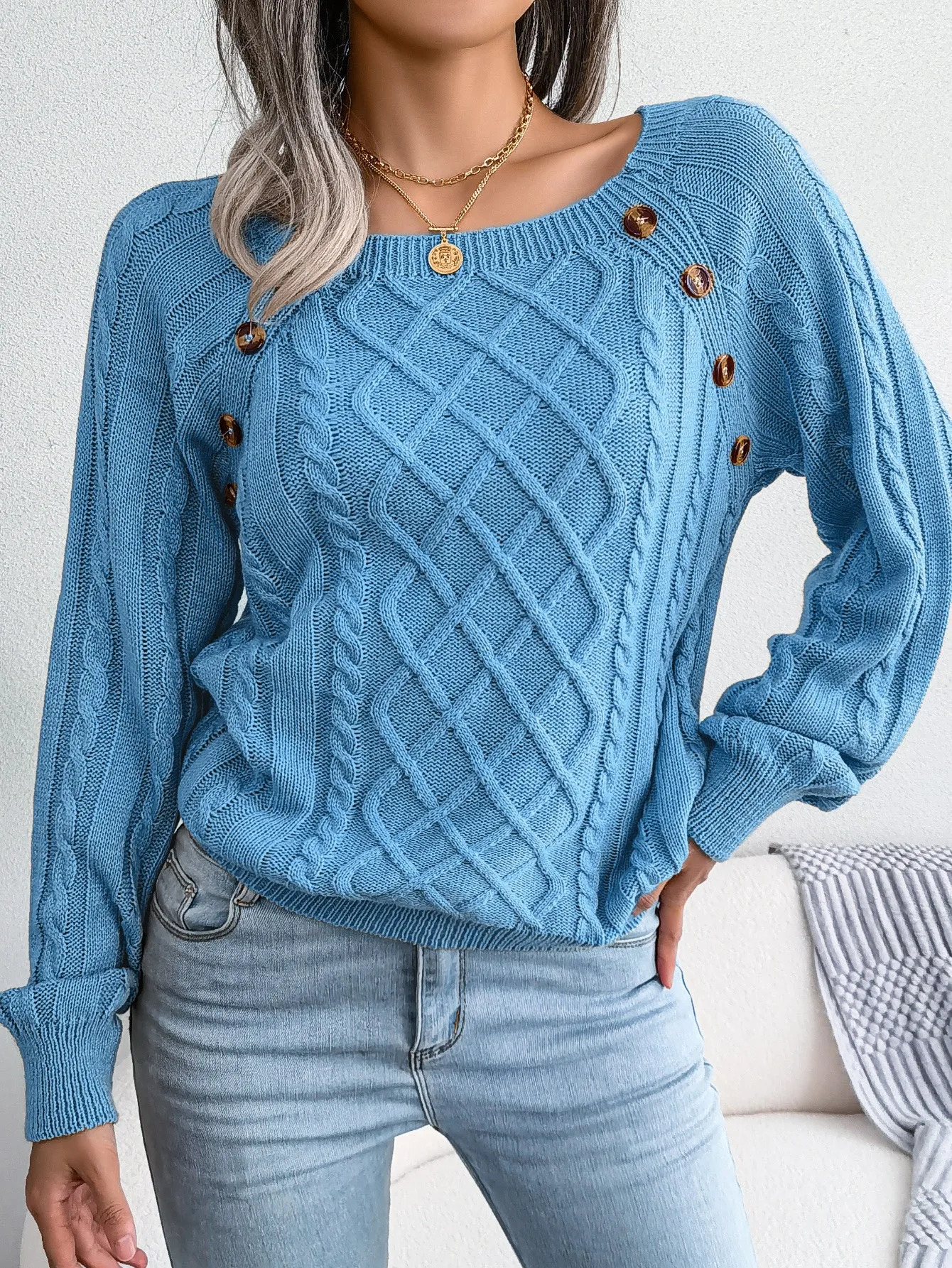 Sweaters Female Loose Jumpers Tops Women Cable Knit Sweater Solid Color Square Neck Buttons Long Sleeve Ribbed Knitted Pullover
Sweaters Female Loose Jumpers Tops Women Cable Knit Sweater Solid Color Square Neck Buttons Long Sleeve Ribbed Knitted Pullover
