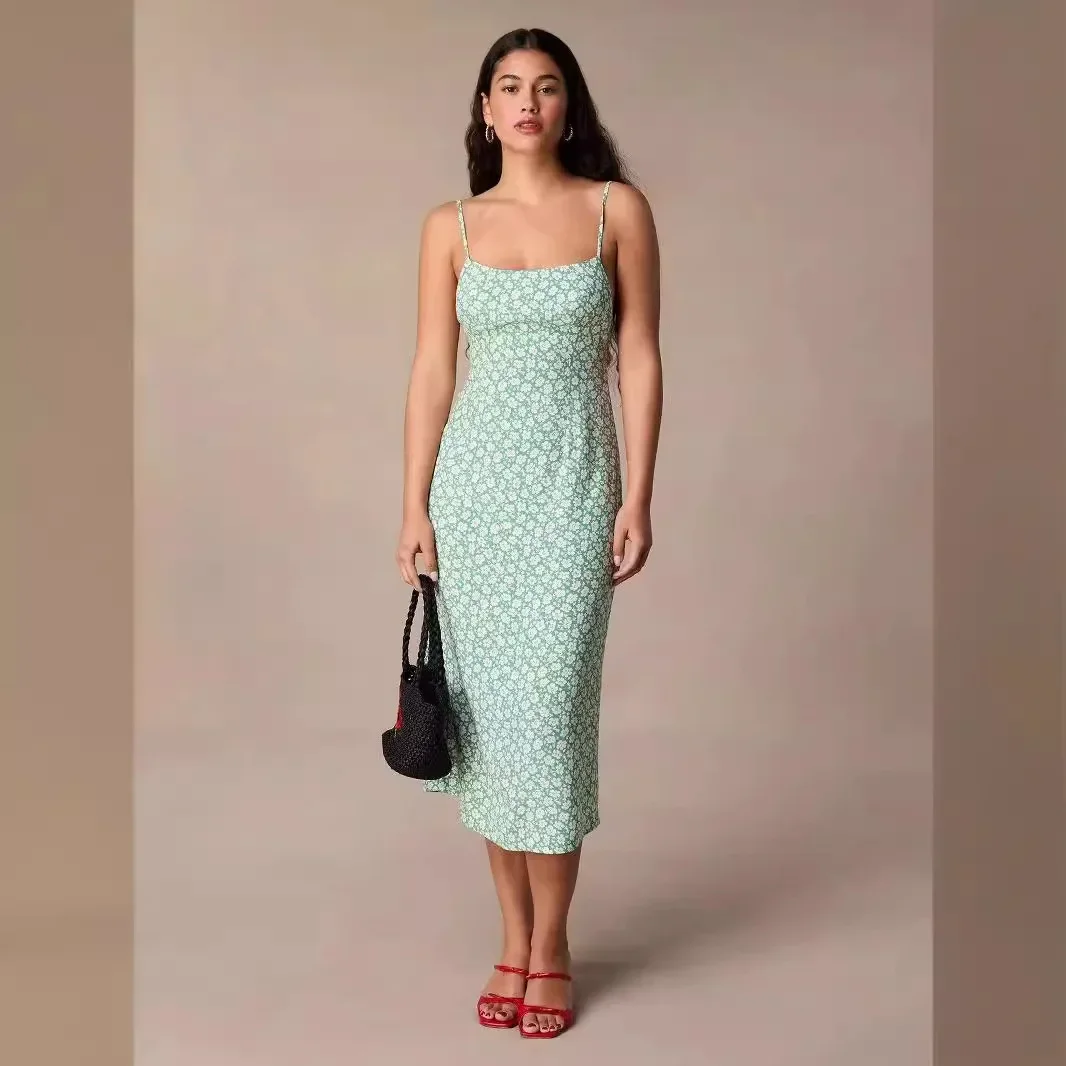 Women's green printed slim maxi dress with suspenders and backless sexy party elegant dress
Women's green printed slim maxi dress with suspenders and backless sexy party elegant dress