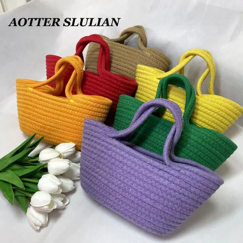 Fashion Women Woven Straw Basket Handmade Bag Shopping Pouch Bolsa Tote Candy Color Large Capacity Hollow Out Beach Shoulder Bag
Fashion Women Woven Straw Basket Handmade Bag Shopping Pouch Bolsa Tote Candy Color Large Capacity Hollow Out Beach Shoulder Bag