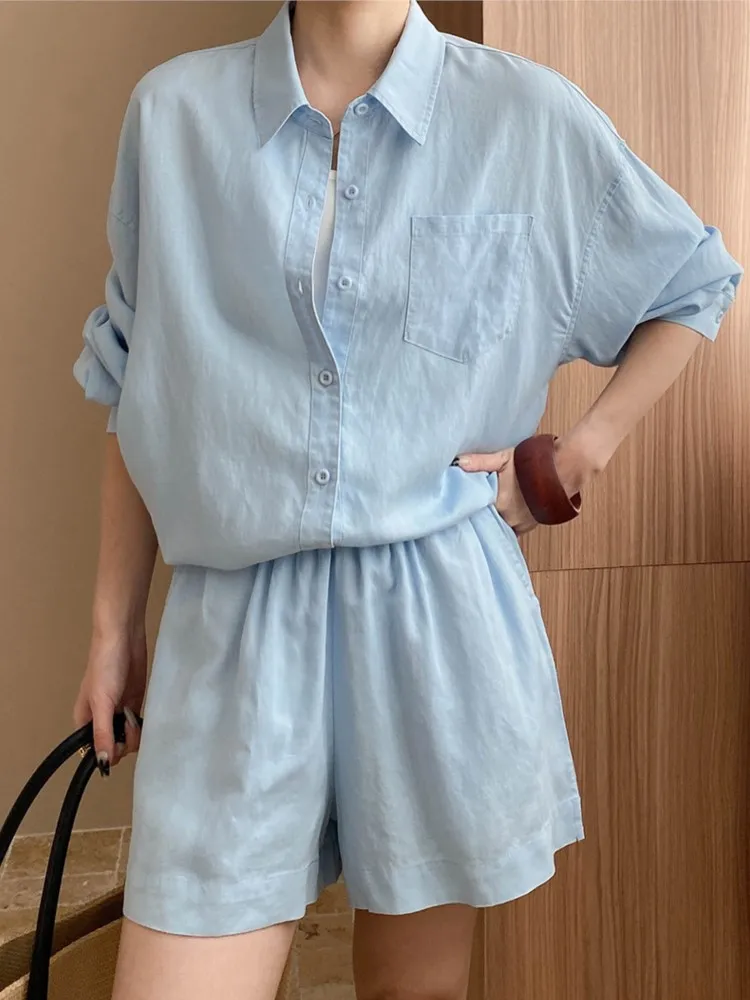 2025 Spring And Summer Women's Suit Casual Solid Color Lapel Long Sleeved Loose Shirt+shorts Set 2 Piece Sets
2025 Spring And Summer Women's Suit Casual Solid Color Lapel Long Sleeved Loose Shirt+shorts Set 2 Piece Sets