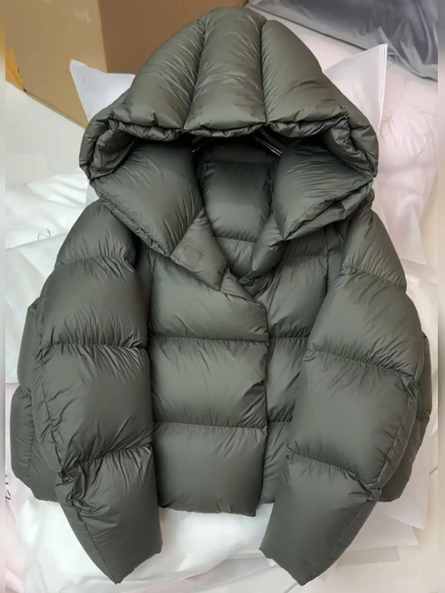 Unique een ort Puffer Jaet Women's Winter 2025 New Sle Hooded Bread Coat Small Size Outerwear Ele Faion Polyest...
Unique een ort Puffer Jaet Women's Winter 2025 New Sle Hooded Bread Coat Small Size Outerwear Ele Faion Polyest...
