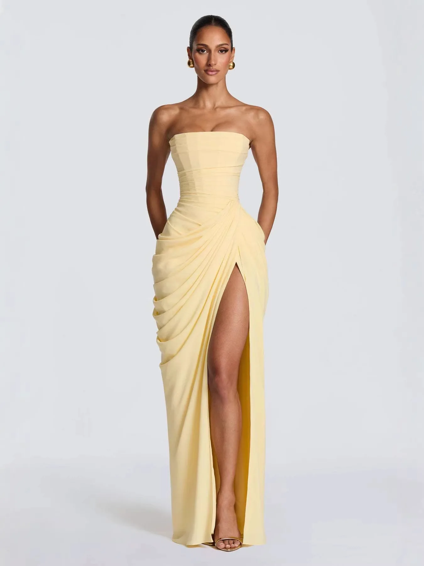 Irregular Pleated Split Yellow Strapless Dress Women Elegant Sleeveless Backless High Waist Party Robe New Lady Date Ball Gown
Irregular Pleated Split Yellow Strapless Dress Women Elegant Sleeveless Backless High Waist Party Robe New Lady Date Ball Gown
