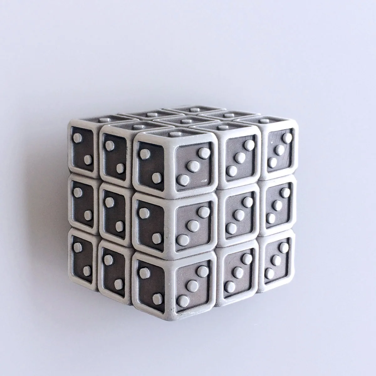 Antique Brushed Silver Dice Vintage Belt Buckle BUCKLE-CS027AS
Antique Brushed Silver Dice Vintage Belt Buckle BUCKLE-CS027AS