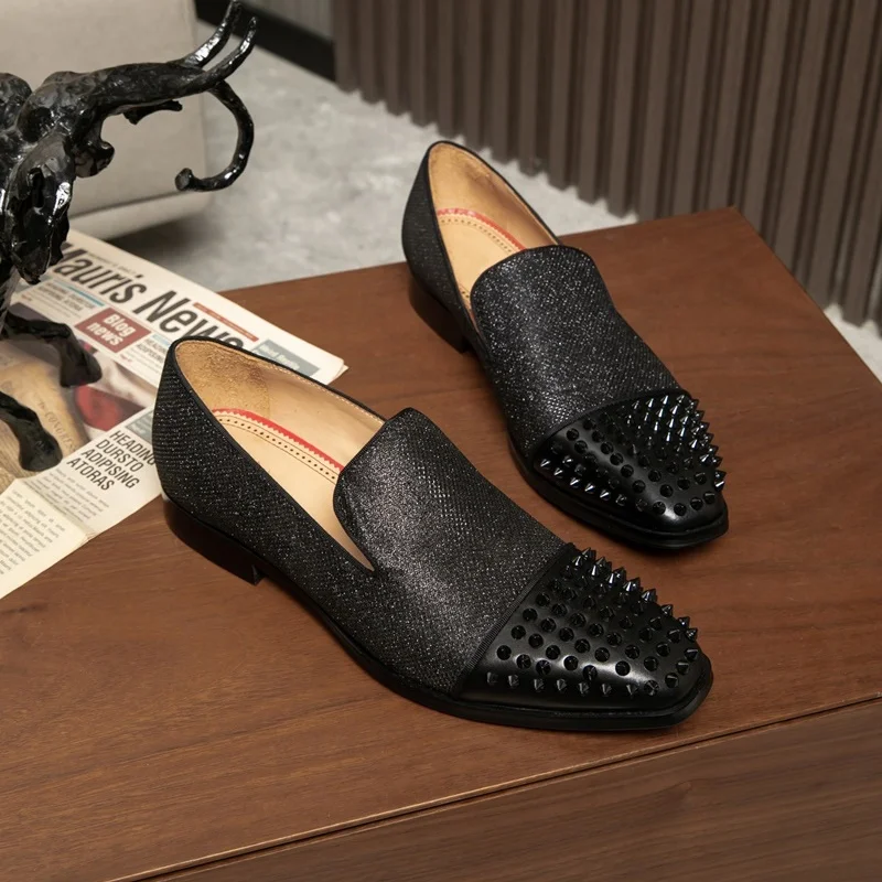 New Fashion Men Black Sequins Loafers Handmade Slip On Rivets Shoes Man Dress Shoes Business Casual Shoes
New Fashion Men Black Sequins Loafers Handmade Slip On Rivets Shoes Man Dress Shoes Business Casual Shoes