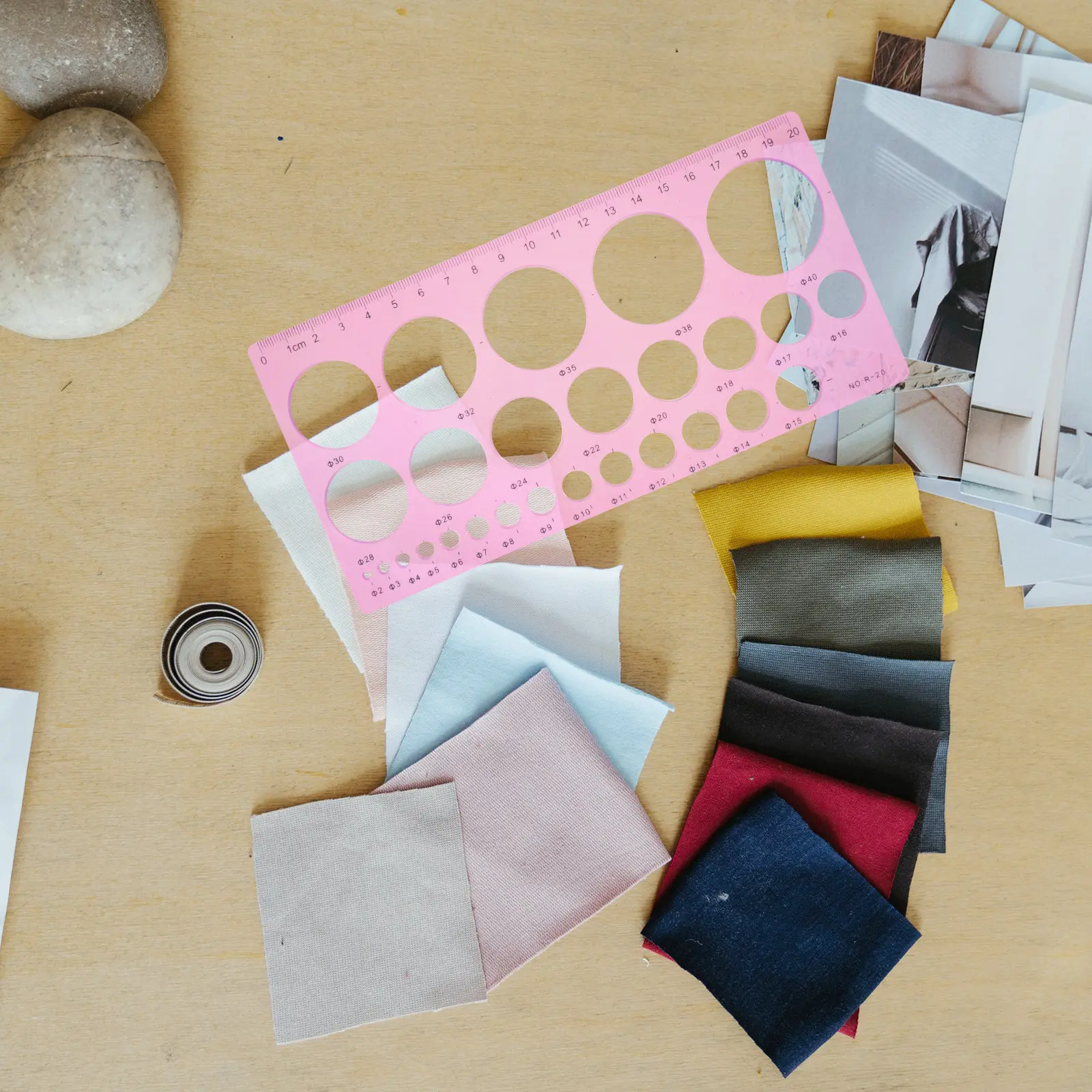 Набор из 6 шаблонов-линейок с круговыми отверстиями, утолщенные, для черчения, для студентов, инженеров, архитекторов, пластиковые
Набор из 6 шаблонов-линейок с круговыми отверстиями, утолщенные, для черчения, для студентов, инженеров, архитекторов, пластиковые