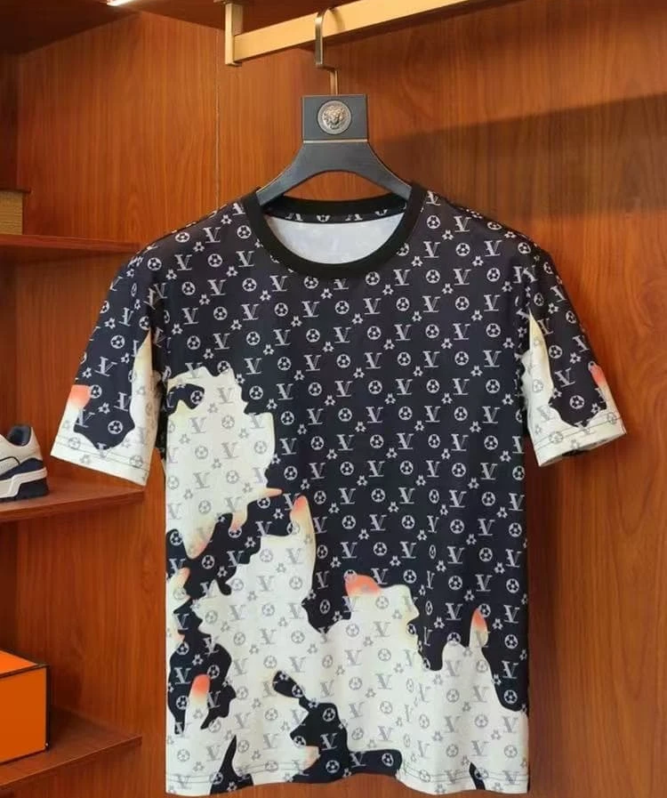 New Men's Quick-drying T-shirt American Fashion Trend Luxury Sports Short-sleeved Comfortable Casual Top Y2K Street T-shirt Moto
New Men's Quick-drying T-shirt American Fashion Trend Luxury Sports Short-sleeved Comfortable Casual Top Y2K Street T-shirt Moto