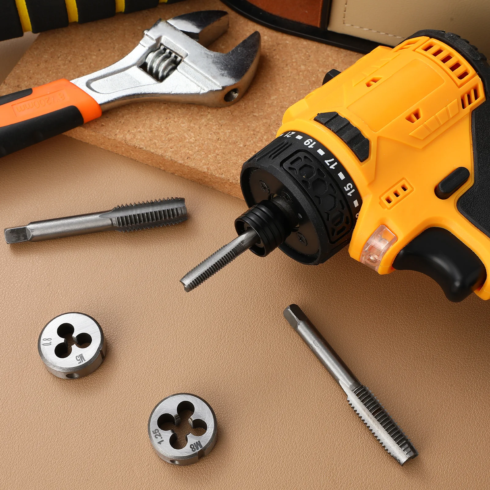 20pcs Hand Threading Taps Die Set M3- Adjustable Wrench For Metal Fabrication Thread Making Tool Kit Ratcheting Tap Handle
20pcs Hand Threading Taps Die Set M3- Adjustable Wrench For Metal Fabrication Thread Making Tool Kit Ratcheting Tap Handle