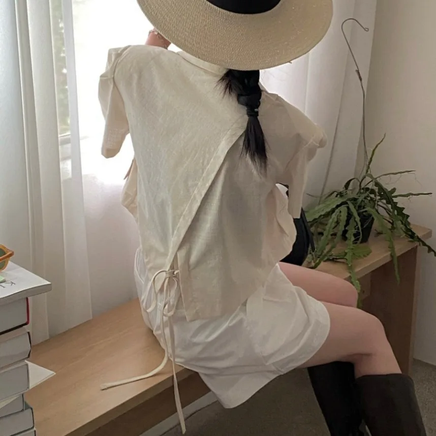 Loose Bubble Sleeve Open Cardigan Back Strap Small Sweater Outerwear Summer New Style Korean Style Women's Fashion
Loose Bubble Sleeve Open Cardigan Back Strap Small Sweater Outerwear Summer New Style Korean Style Women's Fashion
