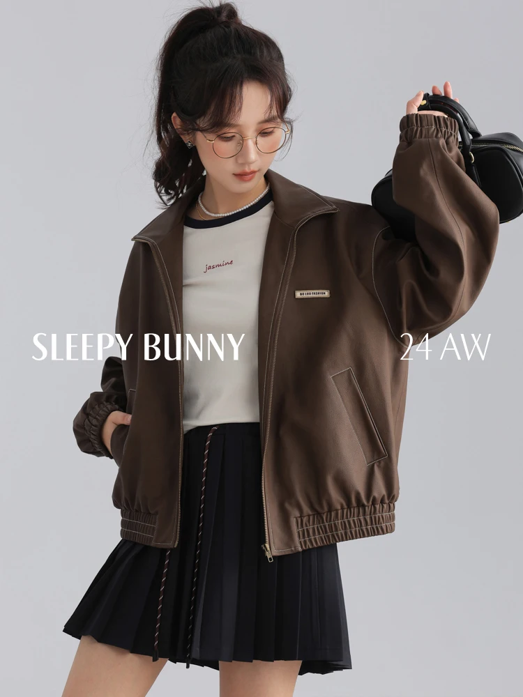 Trendy Retro Loose Leather Jacket Women Contrast Stitch PU Moto Coat Casual Oversized Biker Outerwear Autumn Fashion Streetwear
Trendy Retro Loose Leather Jacket Women Contrast Stitch PU Moto Coat Casual Oversized Biker Outerwear Autumn Fashion Streetwear