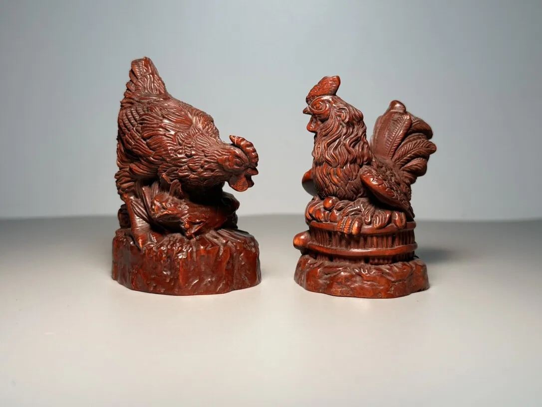 Collecting Exquisite Wooden Carving Zodiac Chicken Decorations for A Pair
Collecting Exquisite Wooden Carving Zodiac Chicken Decorations for A Pair