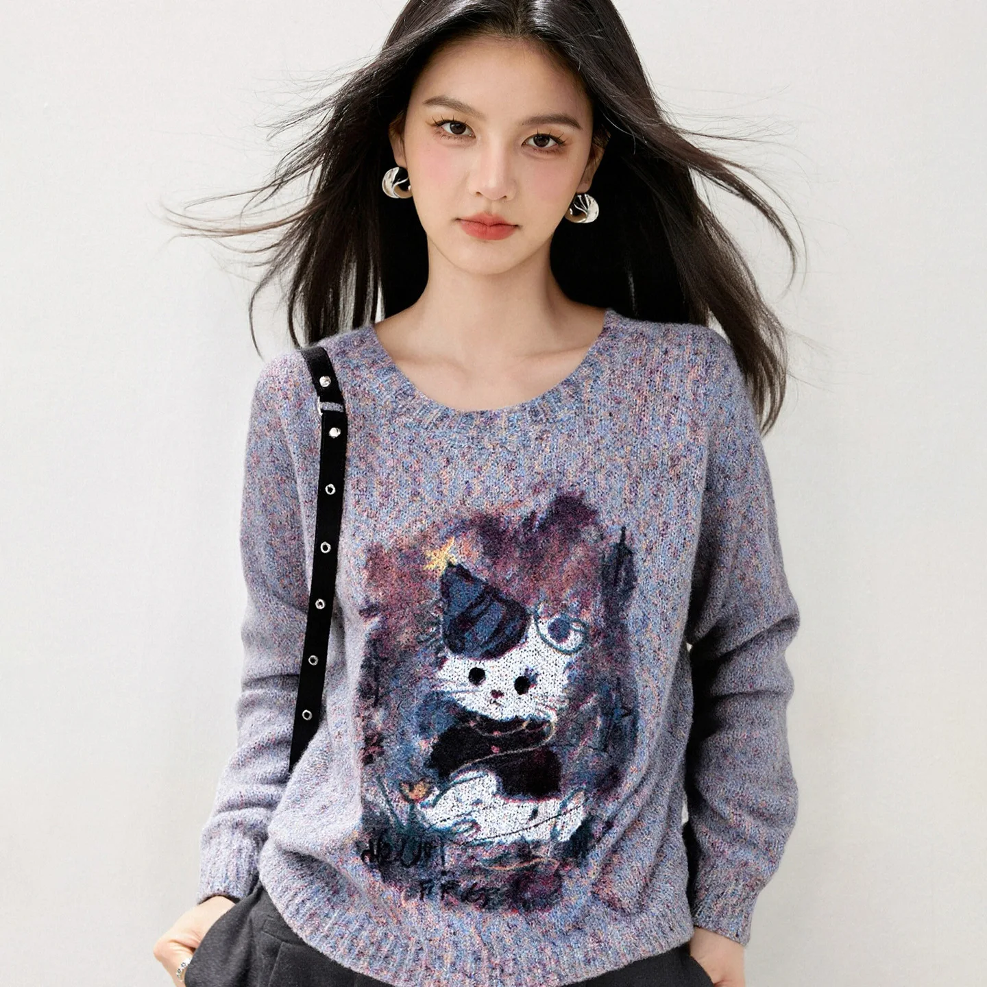 Свободный вязаный свитер с длинным рукавом и принтом кошачьей головы для женщин, осенне-зимний, повседневный, элегантный, в корейско-американском стиле, модный, с изображением кошки
Свободный вязаный свитер с длинным рукавом и принтом кошачьей головы для женщин, осенне-зимний, повседневный, элегантный, в корейско-американском стиле, модный, с изображением кошки