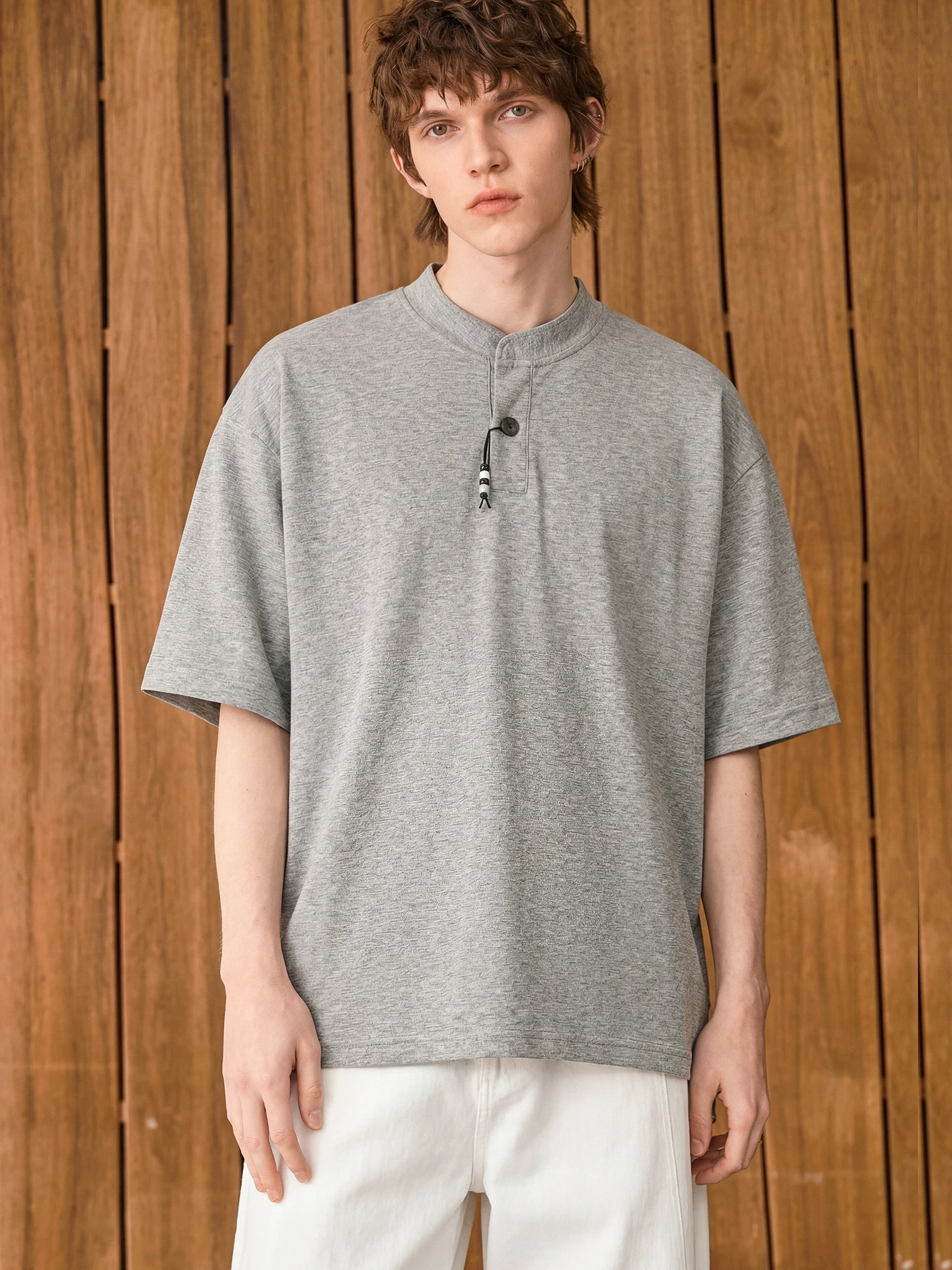 Casual Henry Collar Short Sleeve T-Shirt Men's Loose Fit Color Daily Wear Comfortable Breathable Cotton Base Shirt
Casual Henry Collar Short Sleeve T-Shirt Men's Loose Fit Color Daily Wear Comfortable Breathable Cotton Base Shirt
