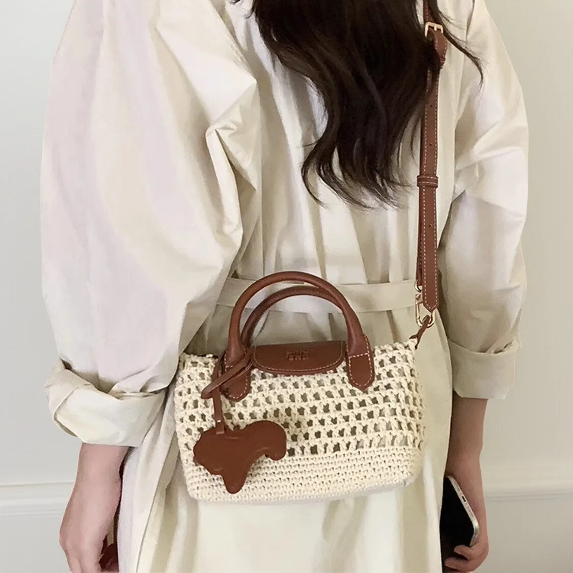 Ladies Braid Shoulder Bags with Adjustable Strap Semicircle Straw Handbags Knitting Crossbody Bag Travel Vacation Commuting Bags
Ladies Braid Shoulder Bags with Adjustable Strap Semicircle Straw Handbags Knitting Crossbody Bag Travel Vacation Commuting Bags
