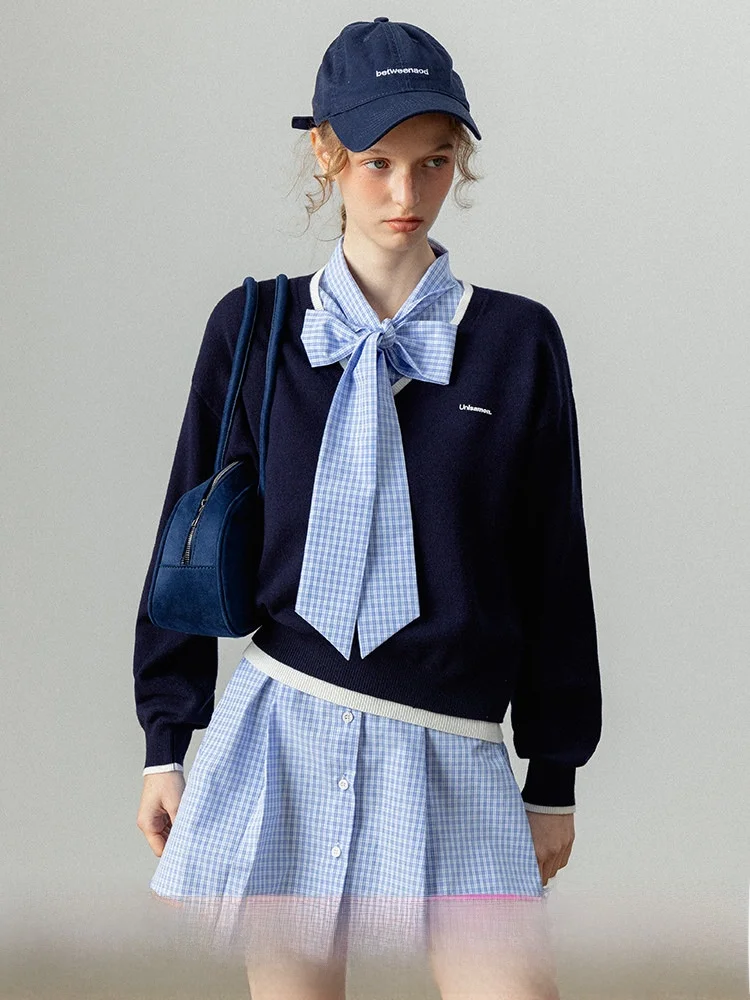 Casual V-Neck Overhead Sweater Color Block Layering Long Leisure College Style Women's Fashion Polyester Fiber Autumn 2024
Casual V-Neck Overhead Sweater Color Block Layering Long Leisure College Style Women's Fashion Polyester Fiber Autumn 2024