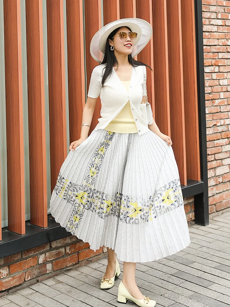 Новинка: Женская плиссированная юбка с цветочным принтом, универсальная летняя юбка для повседневной носки, приталенный крой, смесь полиэстера и хлопка
Новинка: Женская плиссированная юбка с цветочным принтом, универсальная летняя юбка для повседневной носки, приталенный крой, смесь полиэстера и хлопка