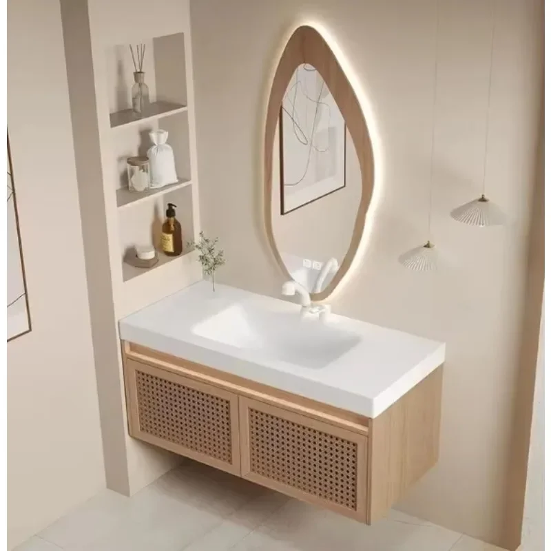 Modern classic wal-mounted bathroom vanity rectangular grille solid wood MDF case rectangular basin cabinet hotel
Modern classic wal-mounted bathroom vanity rectangular grille solid wood MDF case rectangular basin cabinet hotel