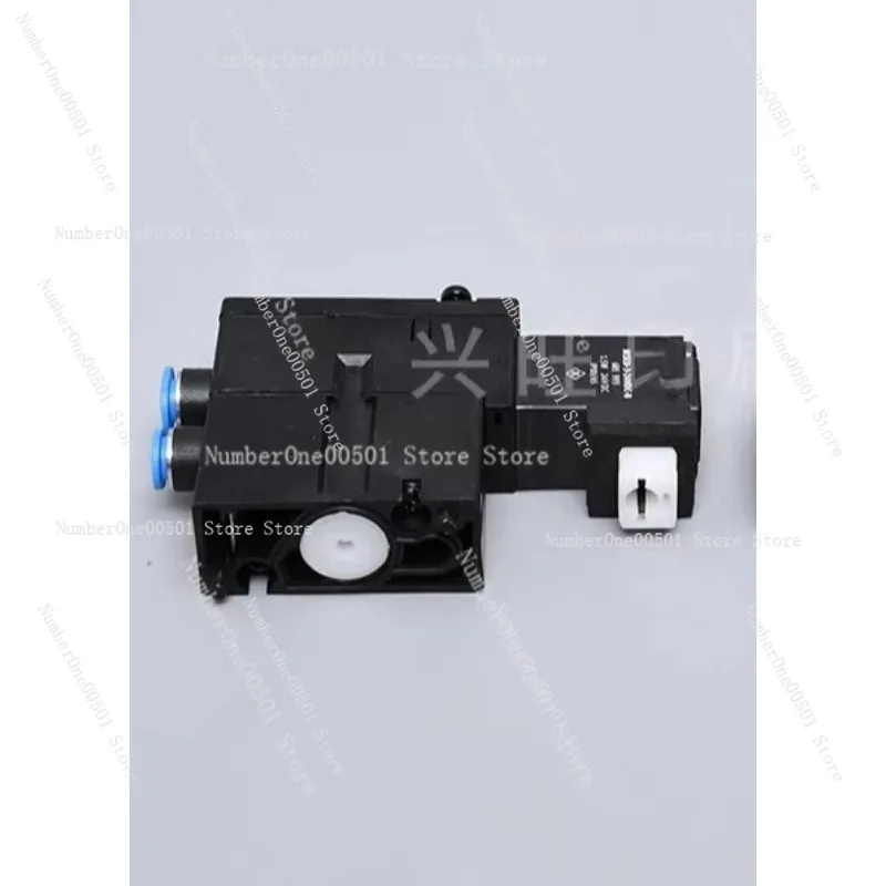1pcs 102 52 74 Printing Press New Solenoid Valve M2.184.1111 M2.184.1121 Fast Response Leak-Proof Stable Durable
1pcs 102 52 74 Printing Press New Solenoid Valve M2.184.1111 M2.184.1121 Fast Response Leak-Proof Stable Durable