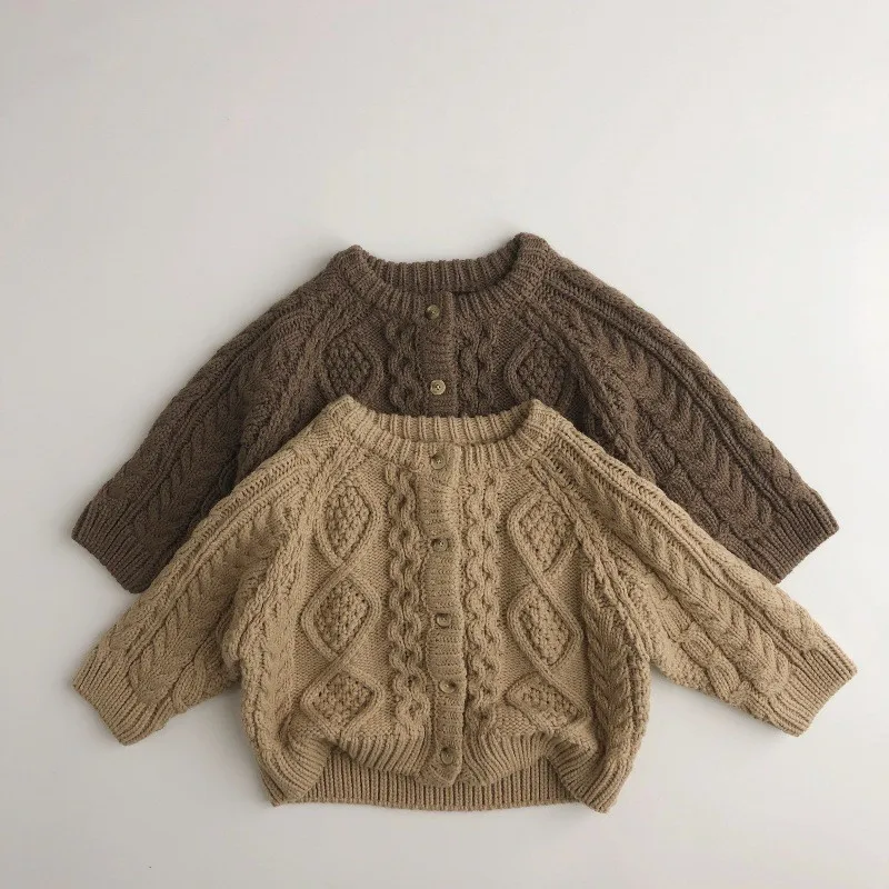 Autumn Winter New Children Sweater Baby Girls Knitted Thicken Cardigan Coat Boys Solid Casual Knitwear Warm Kids Loose Jacket
Autumn Winter New Children Sweater Baby Girls Knitted Thicken Cardigan Coat Boys Solid Casual Knitwear Warm Kids Loose Jacket
