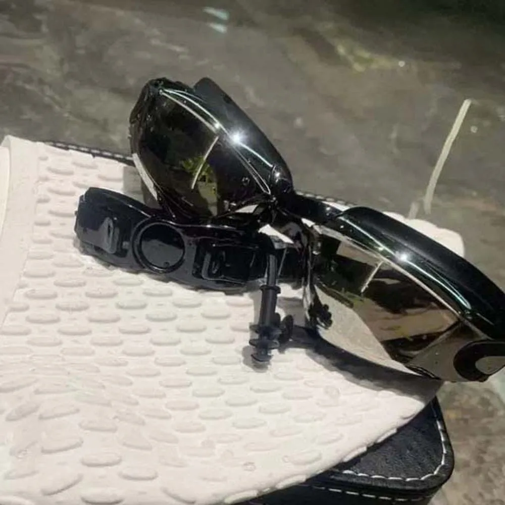 Водонепроницаемые очки для плавания при близорукости, гальваника, ослепительные цвета, очки для плавания с затычками для ушей, ПК, 3D, противотуманные очки для плавания, мужские
Водонепроницаемые очки для плавания при близорукости, гальваника, ослепительные цвета, очки для плавания с затычками для ушей, ПК, 3D, противотуманные очки для плавания, мужские