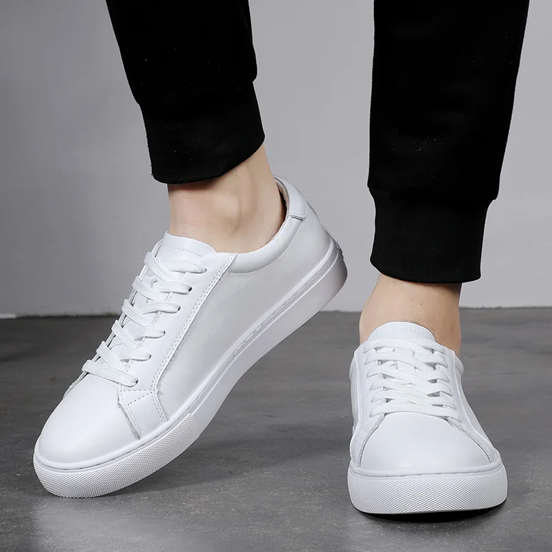 Summer Men's Cowhide Sneakers Korean style trendy versatile sports casual white sneakers47Large Size Men's Shoes Couple Shoes
Summer Men's Cowhide Sneakers Korean style trendy versatile sports casual white sneakers47Large Size Men's Shoes Couple Shoes