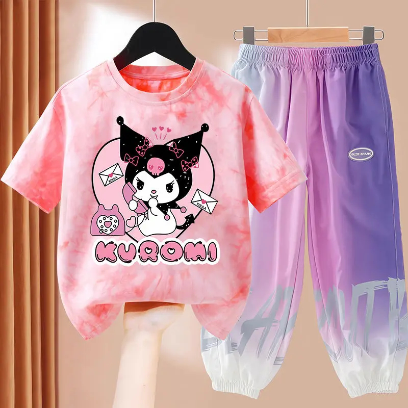 2Pcs Kuromi Girls Set Sanrioed Kawaii Anime Print Tops Summer Sweet Cute Children Short-Sleeved T-Shirt Ice Silk Pants Kid Gift
2Pcs Kuromi Girls Set Sanrioed Kawaii Anime Print Tops Summer Sweet Cute Children Short-Sleeved T-Shirt Ice Silk Pants Kid Gift