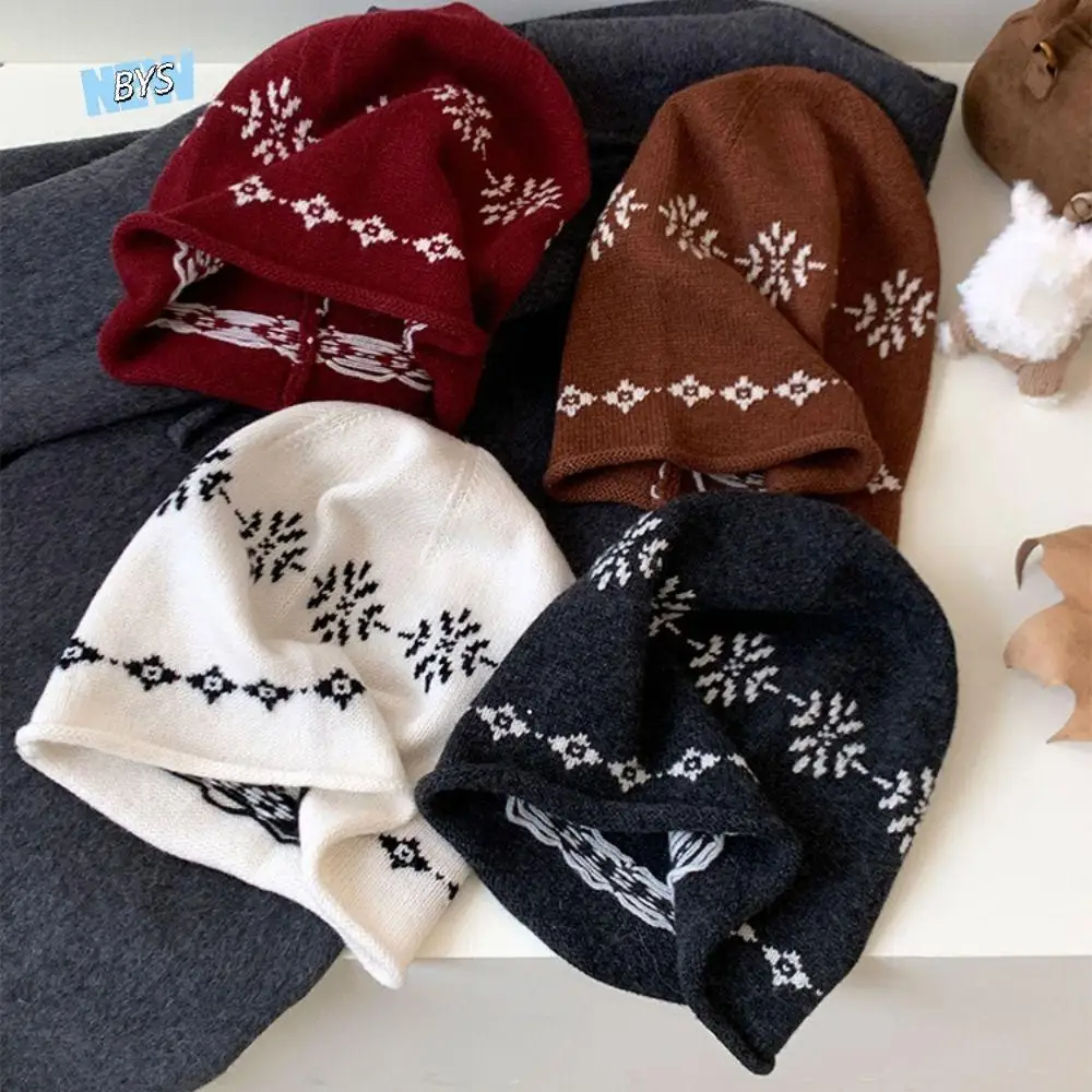 Sweet Curled Edge Jacquard Knitted Hat Warm Wool Fair Isle Style Beanies Vintage Retro Printing Knit Cap Autumn
Sweet Curled Edge Jacquard Knitted Hat Warm Wool Fair Isle Style Beanies Vintage Retro Printing Knit Cap Autumn