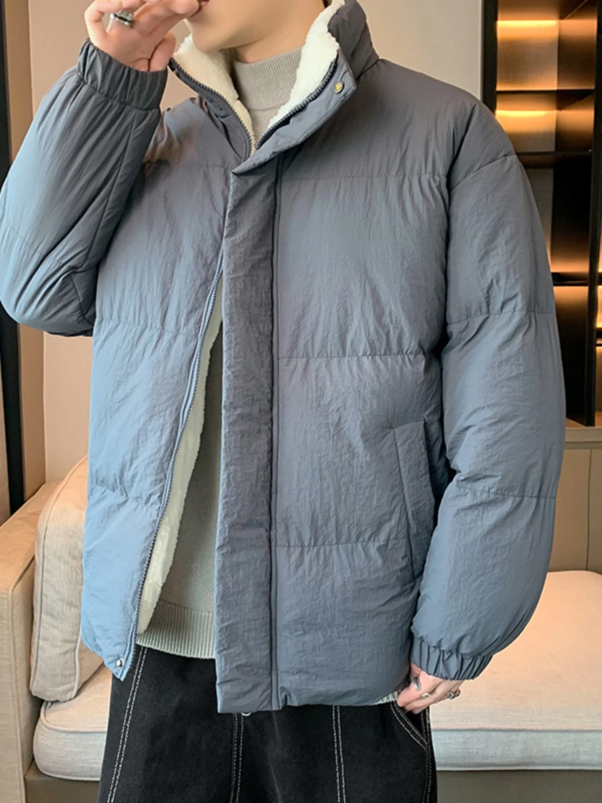 Men's Fce Lined Thiened Cotton Jaet Stand Collar Loose Casual Winter Outerwear Faionable Urban Sle Youth Coat
Men's Fce Lined Thiened Cotton Jaet Stand Collar Loose Casual Winter Outerwear Faionable Urban Sle Youth Coat