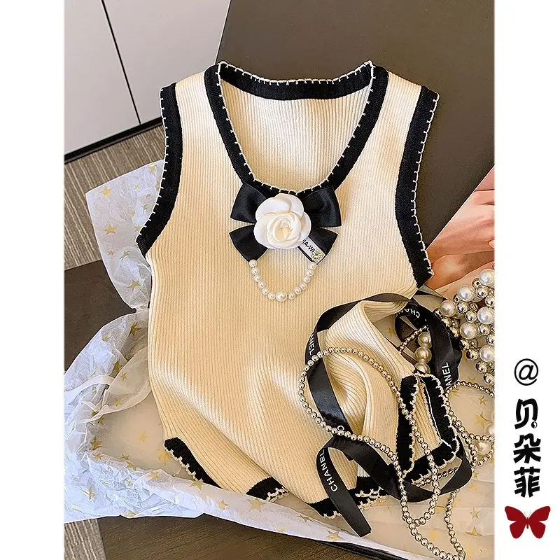 Майка женская с цветочным принтом, топ без рукавов, приталенный Вязаный топ с круглым вырезом, на лето
Майка женская с цветочным принтом, топ без рукавов, приталенный Вязаный топ с круглым вырезом, на лето