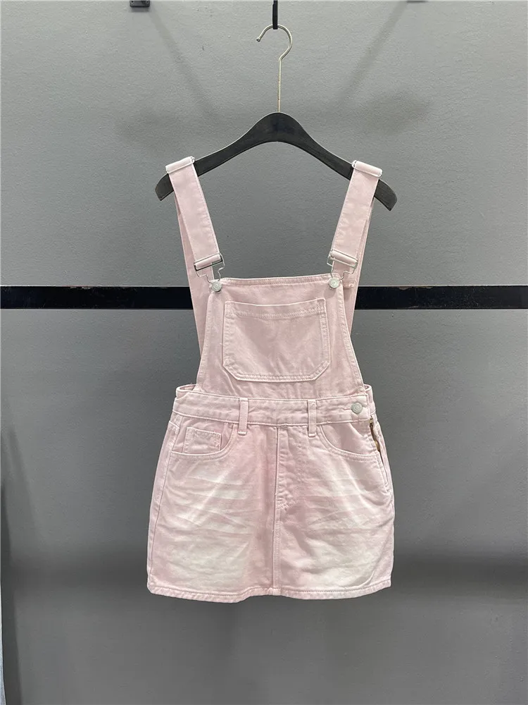 Slimming Denim Halter Dress Women's Summer New Style Sweet Cool Short Skirt Pants Anti-static Casual Cotton Polyester Blend
Slimming Denim Halter Dress Women's Summer New Style Sweet Cool Short Skirt Pants Anti-static Casual Cotton Polyester Blend