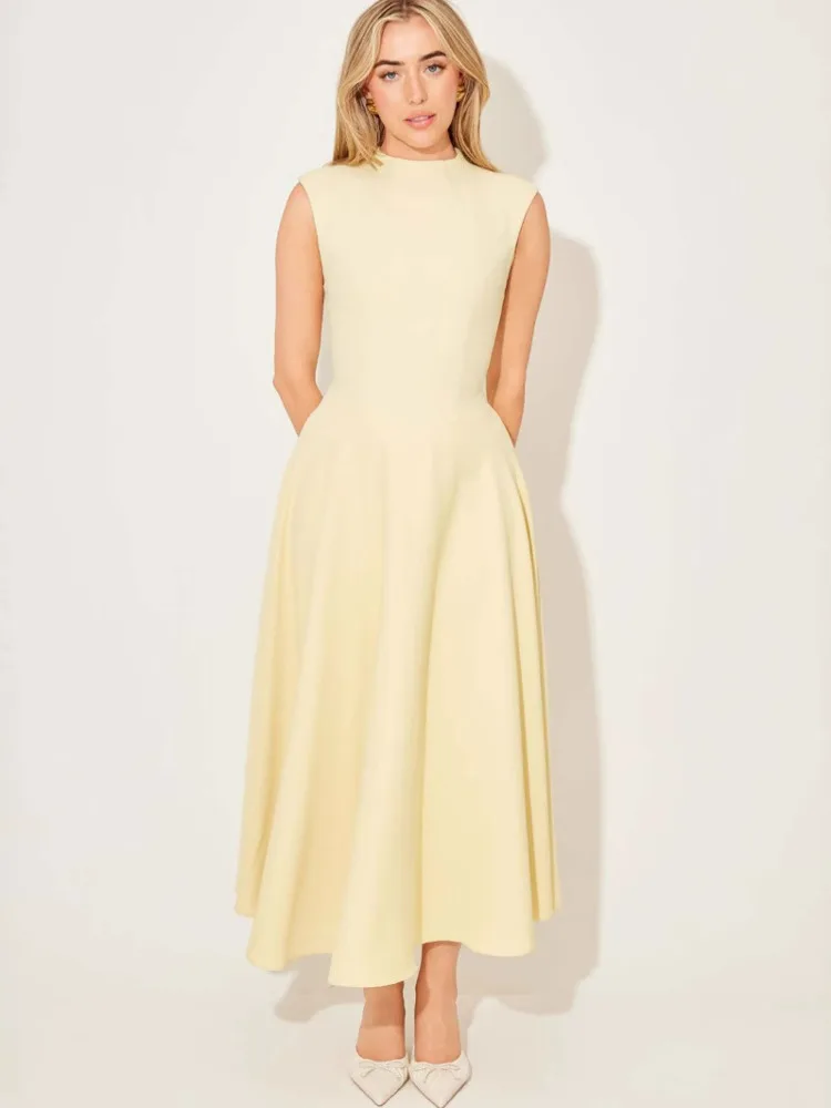 Mozision Sleeveless High Waist Sexy Midi Dress For Women Fashion Elegant Solid Pleated Club Party Long Dresses Female New
Mozision Sleeveless High Waist Sexy Midi Dress For Women Fashion Elegant Solid Pleated Club Party Long Dresses Female New