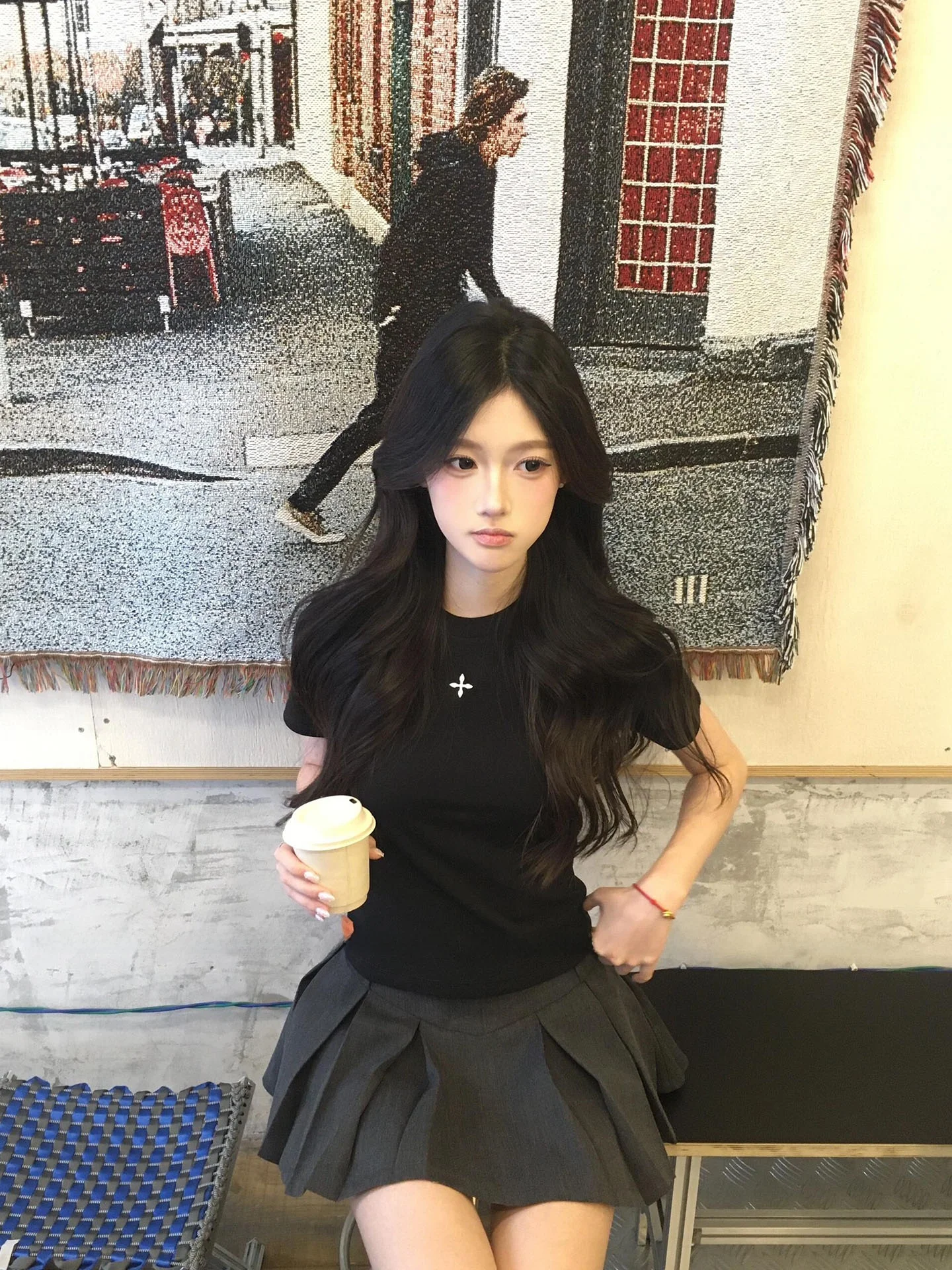 Slim Fit Short Sleeve T-Shirt Women's Summer Versatile Base Shirt Waist Cinching Shoulder Width T-Shirt Casual Style Print De...
Slim Fit Short Sleeve T-Shirt Women's Summer Versatile Base Shirt Waist Cinching Shoulder Width T-Shirt Casual Style Print De...