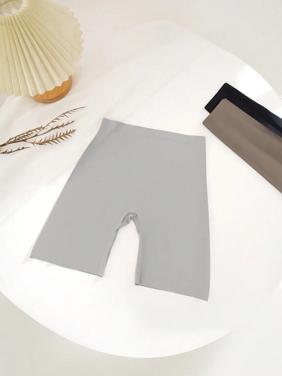3pcs Women Plain Color Anti-Exposure Shorts Minimalist Casual Daily Wear
3pcs Women Plain Color Anti-Exposure Shorts Minimalist Casual Daily Wear