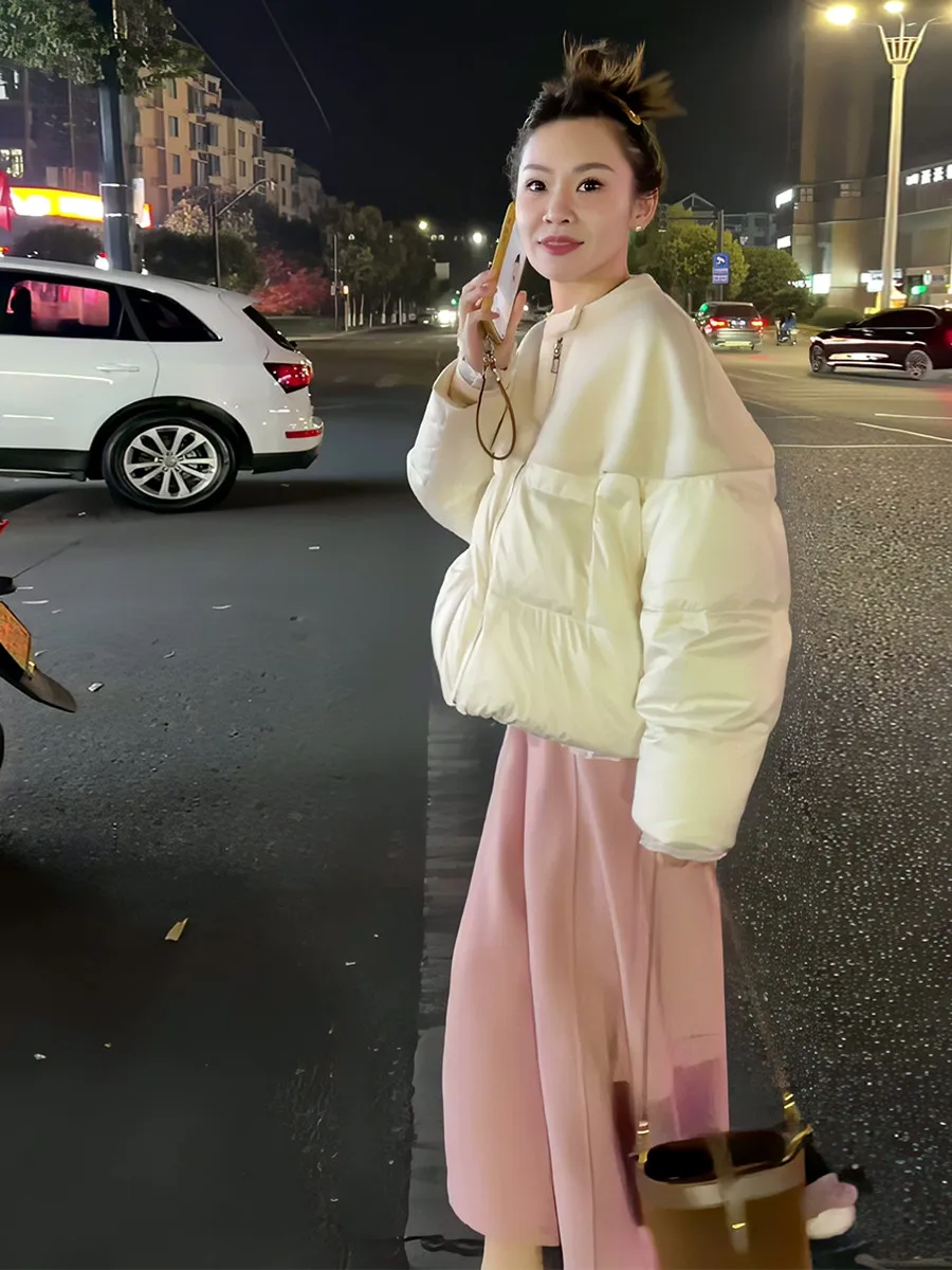 Winter Warm Cotton Jacket And Casual Pants Women's Two-Piece Set plus Size Comfortable Fashionable And Age-Defying
Winter Warm Cotton Jacket And Casual Pants Women's Two-Piece Set plus Size Comfortable Fashionable And Age-Defying