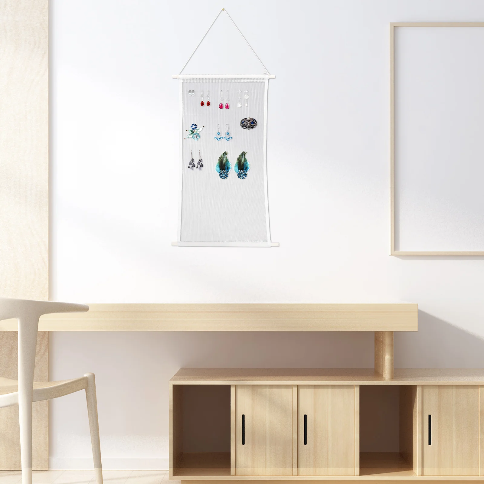 Stylish Earring Display Rack Hanging Organizer Jewelry Holder for Easy Access and Organization
Stylish Earring Display Rack Hanging Organizer Jewelry Holder for Easy Access and Organization