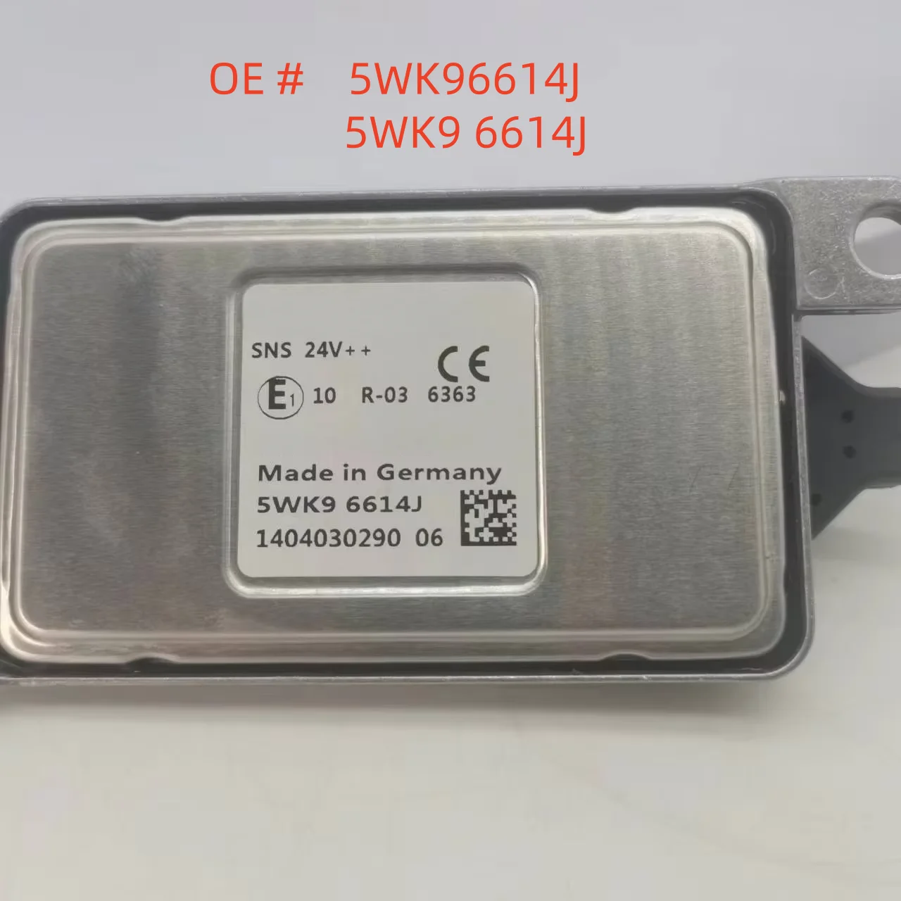 High Quality New 5WK96614J 5WK9 6614J nitrogen oxygen sensor For Cummins Truck
High Quality New 5WK96614J 5WK9 6614J nitrogen oxygen sensor For Cummins Truck