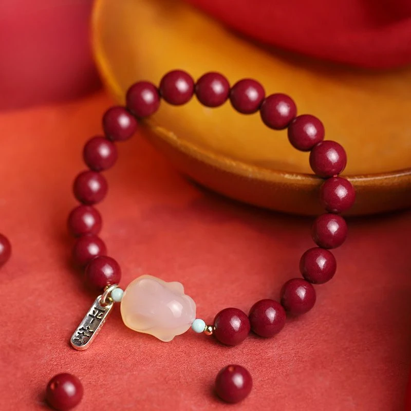 UMQ Original Fugui Rabbit Cinnabar Bracelet Raw Ore Purple Gold Sand Animal Year Lucky Bead Rabbit Bracelet
UMQ Original Fugui Rabbit Cinnabar Bracelet Raw Ore Purple Gold Sand Animal Year Lucky Bead Rabbit Bracelet