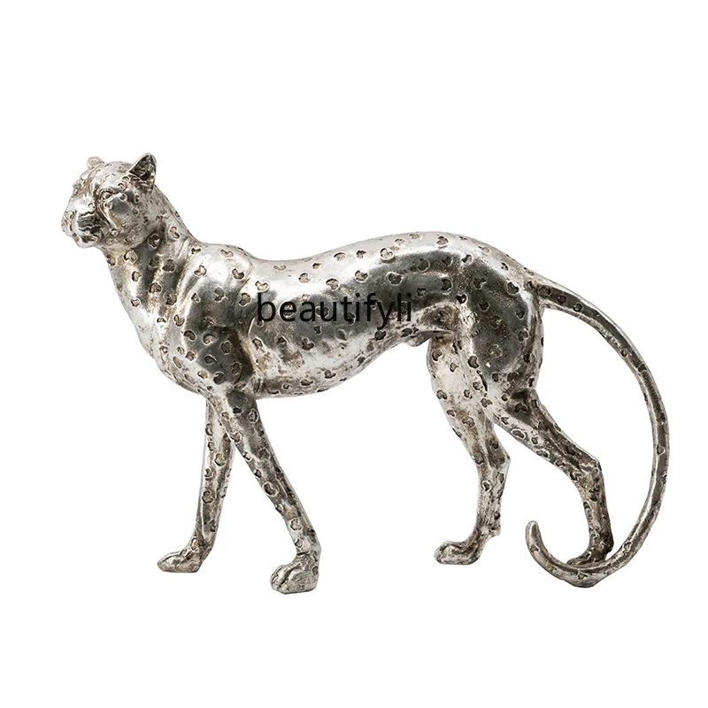zq Simple and Light Luxury Wind Animal Leopard Resin Living Room Hallway Ornaments Model Room Display Decorations
zq Simple and Light Luxury Wind Animal Leopard Resin Living Room Hallway Ornaments Model Room Display Decorations