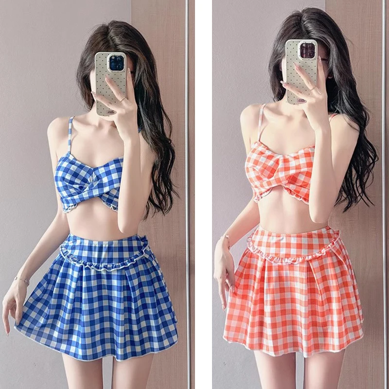 Женский купальник в стиле Лолиты с бантом Kawaii, накидка, платья, пляжные хипстеры, летние винтажные праздничные милые комплекты бикини с высокой талией для девочек
Женский купальник в стиле Лолиты с бантом Kawaii, накидка, платья, пляжные хипстеры, летние винтажные праздничные милые комплекты бикини с высокой талией для девочек
