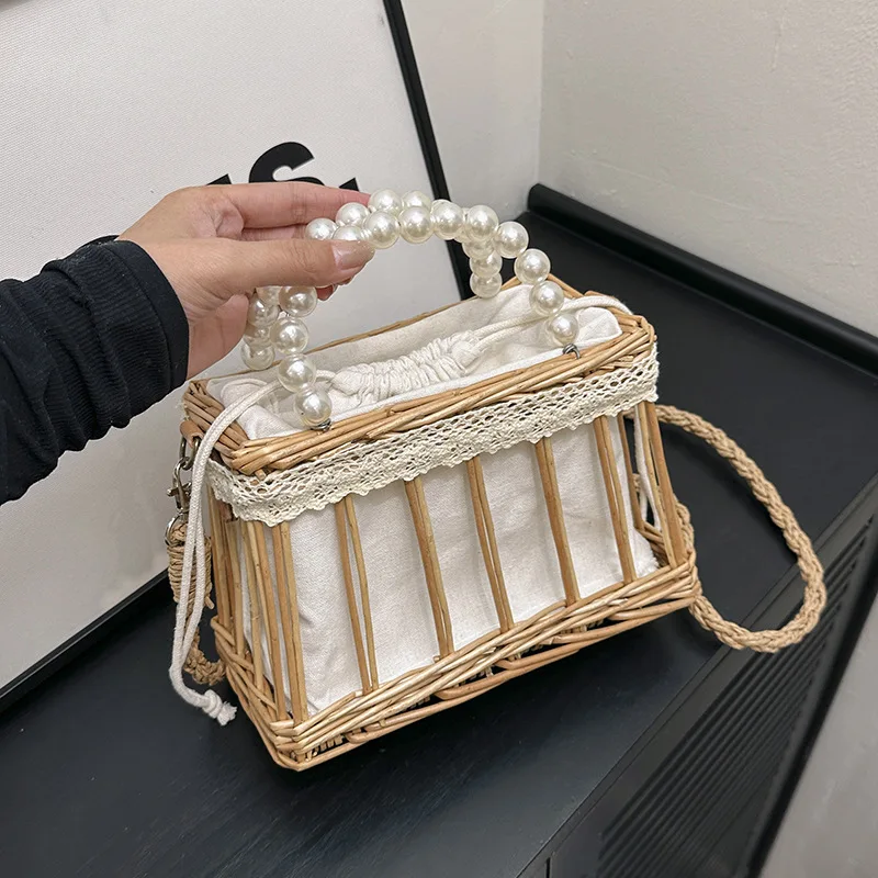 Personalized Handmade Wicker Rattan Top Handle Bag Straw Beach Shoulder Bag Holiday Bag Bridesmaid Gift Tote Wedding Party Gift
Personalized Handmade Wicker Rattan Top Handle Bag Straw Beach Shoulder Bag Holiday Bag Bridesmaid Gift Tote Wedding Party Gift