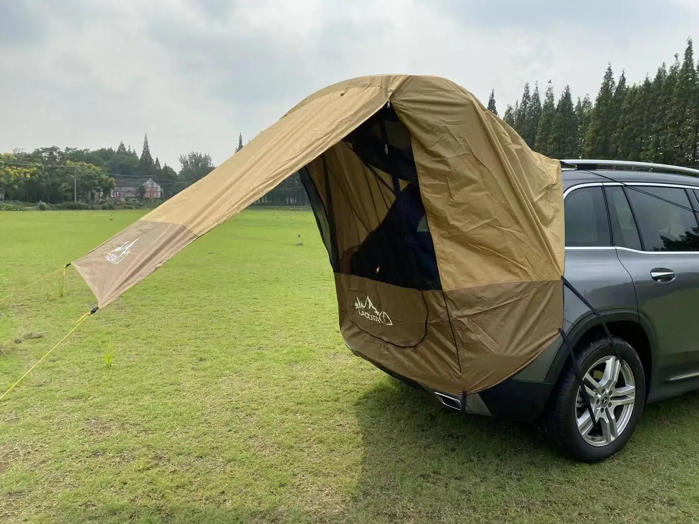 Outdoor Car Travel Tent Sunshade Rainproof Rear Extension BBQ Camping Self Driving Tour Shelter
Outdoor Car Travel Tent Sunshade Rainproof Rear Extension BBQ Camping Self Driving Tour Shelter