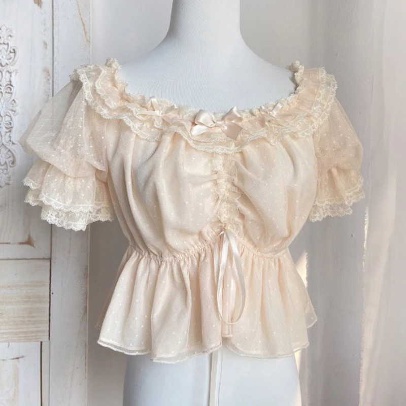 Женские летние блузки в стиле Sweet Lolita с бантом, кружевными вставками и пышными рукавами, японские свободные повседневные элегантные укороченные топы Kawaii
Женские летние блузки в стиле Sweet Lolita с бантом, кружевными вставками и пышными рукавами, японские свободные повседневные элегантные укороченные топы Kawaii