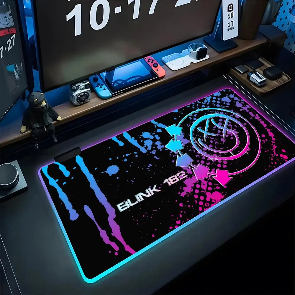 Cool Blink-182 Mouse Pad Gaming Rgb Mousepad Backlit Keyboard Gamer Girl Xxl Laptop Couple Mat Table Pads Deskpad
Cool Blink-182 Mouse Pad Gaming Rgb Mousepad Backlit Keyboard Gamer Girl Xxl Laptop Couple Mat Table Pads Deskpad