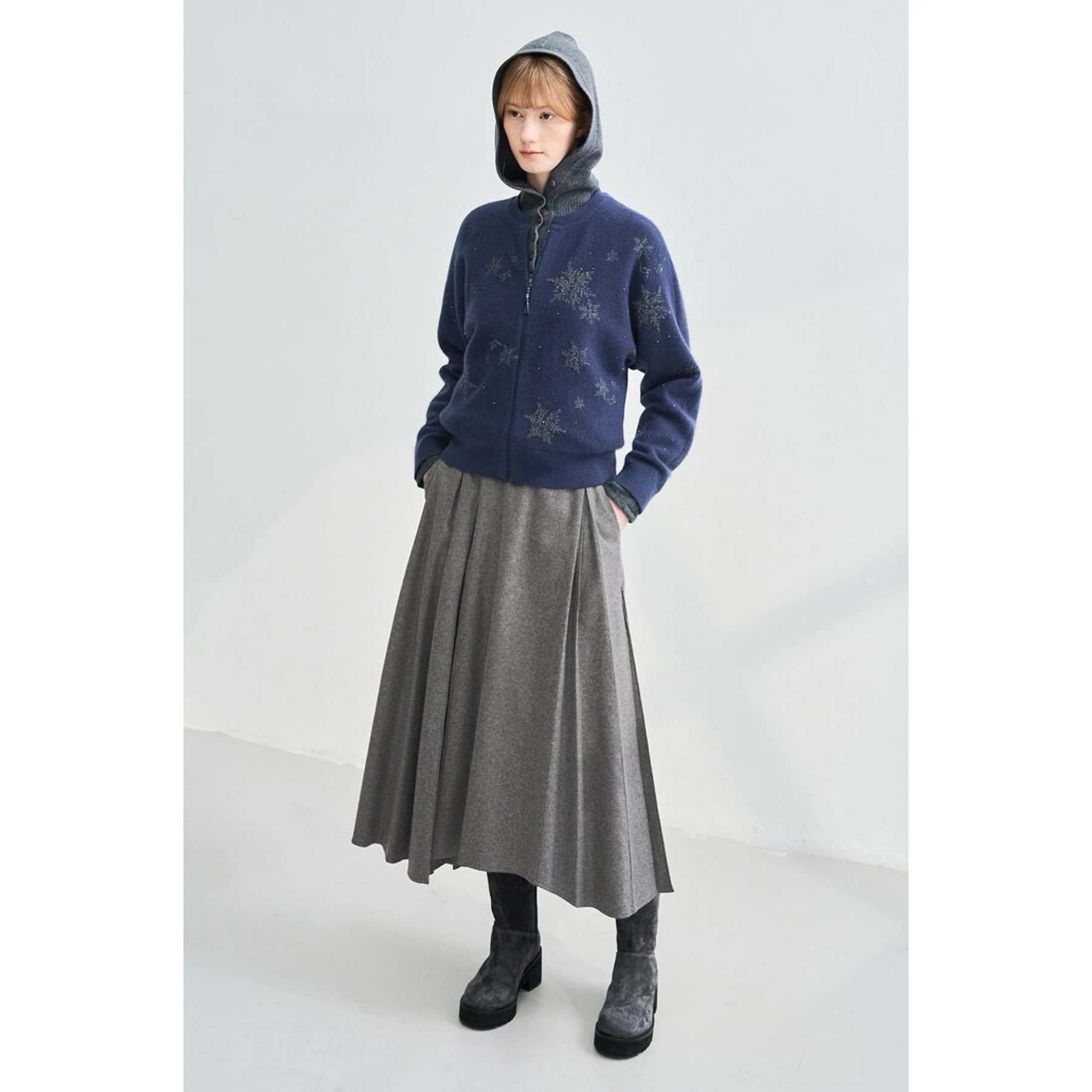 Круглый вязаный шерстяной кардиган Ele Ne с iny Tead и кружевным дизайном для женщин на поездок на работу в зимнем сезон
Круглый вязаный шерстяной кардиган Ele Ne с iny Tead и кружевным дизайном для женщин на поездок на работу в зимнем сезон